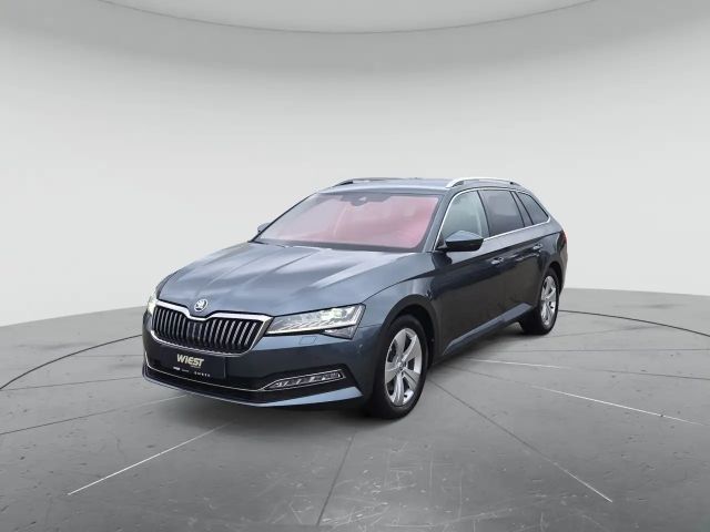 Skoda Superb 2.0 TDI Combi Style Style