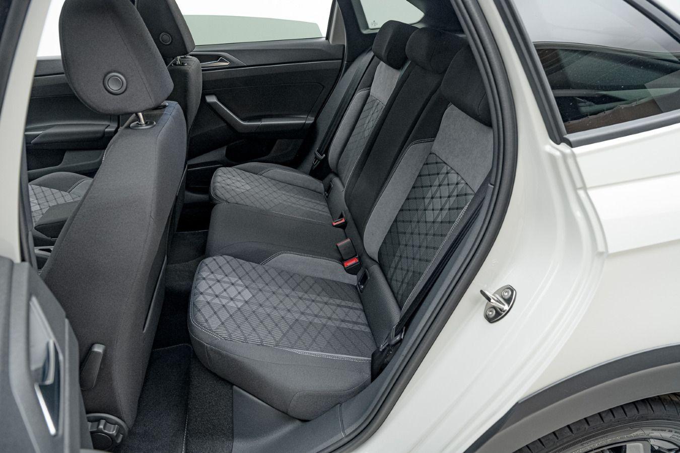 Volkswagen Taigo 1.0 TSI DSG R-Line