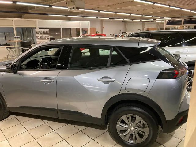 Peugeot 2008 Active Pack EAT8 PureTech