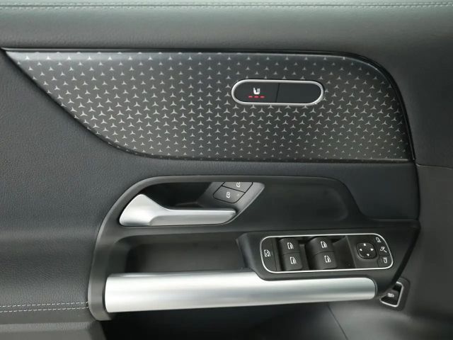 Mercedes-Benz B 200 Progressive