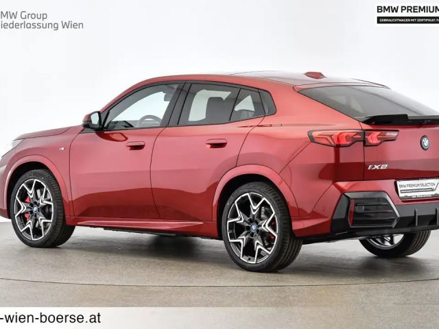 BMW iX2 xDrive30