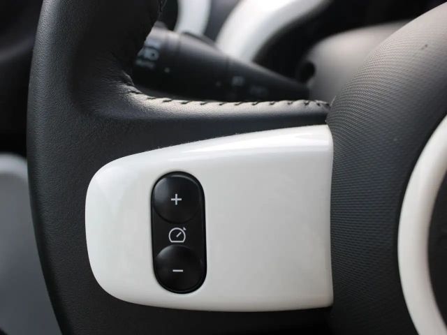 Renault Twingo E-Tech Techno