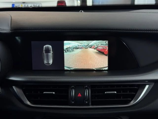 Alfa Romeo Stelvio Q4 Veloce