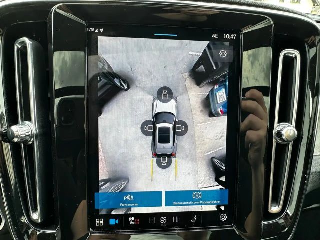 Volvo XC40 Dark Plus