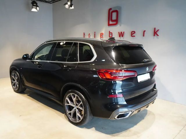 BMW X5 M-Sport xDrive