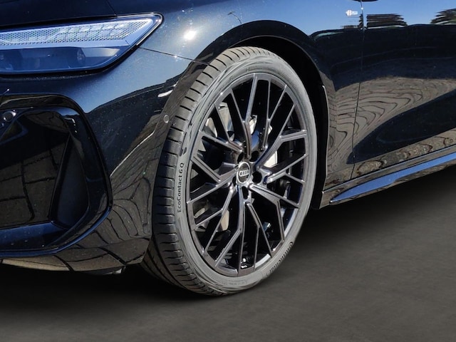 Audi A6 Avant Quattro S-Tronic