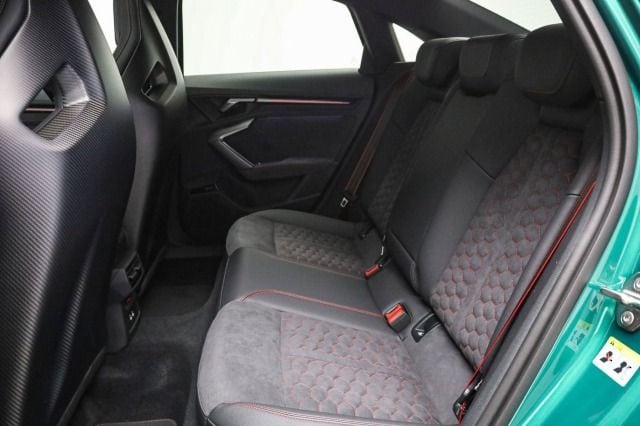 Audi RS3 Quattro S-Tronic Sedan