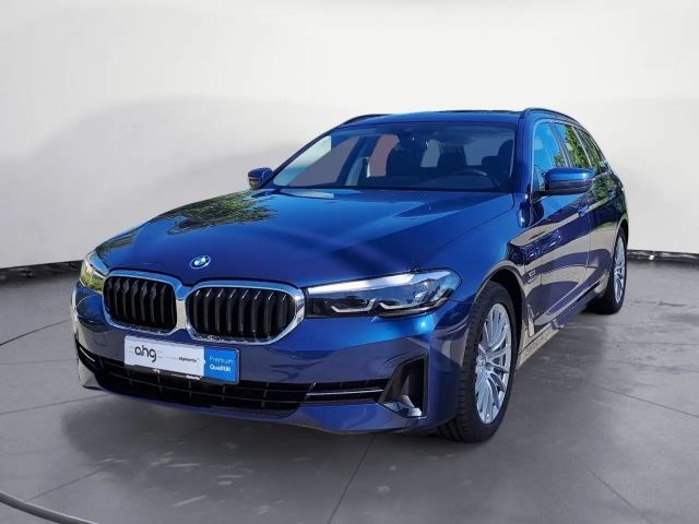 BMW 530 530e Touring xDrive