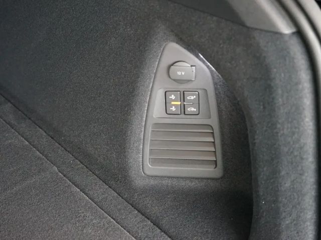 Volkswagen Touareg R eHybird | Pano | AHK | Dynaudio