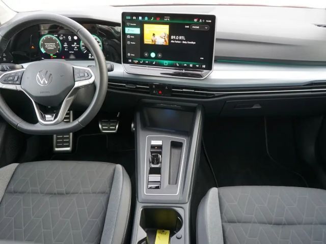 Volkswagen Golf 1.5 eTSI Golf VIII