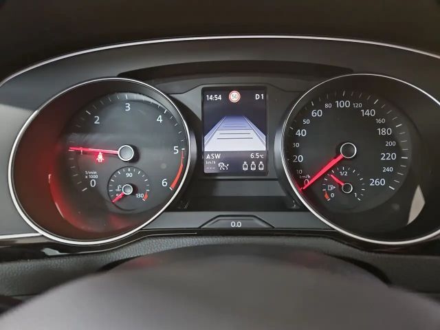 Volkswagen Passat 2.0 TDI Business DSG Variant