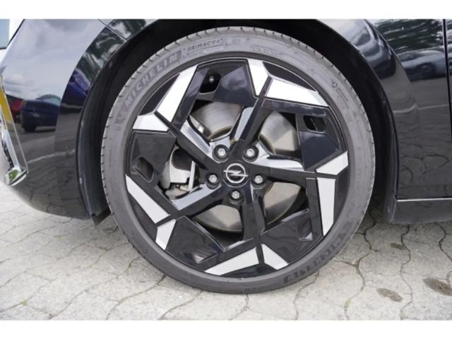 Opel Astra GSe Sports Tourer