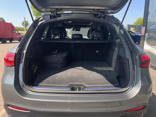 Mercedes-Benz GLC 300 4MATIC AMG Line