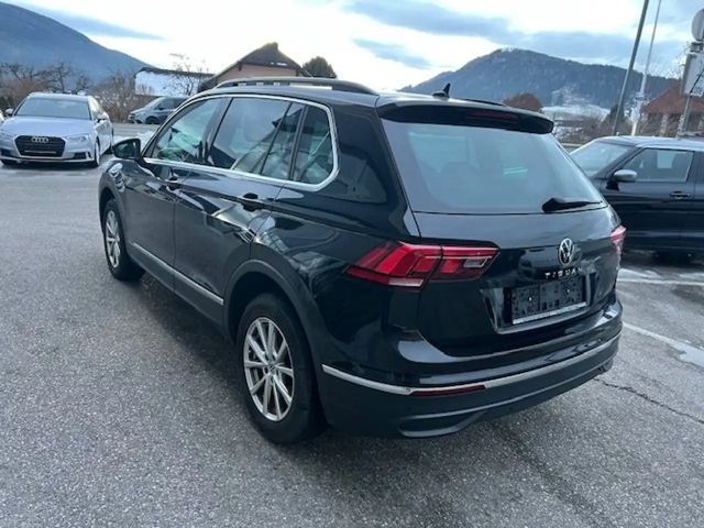 Volkswagen Tiguan 4Motion DSG Life