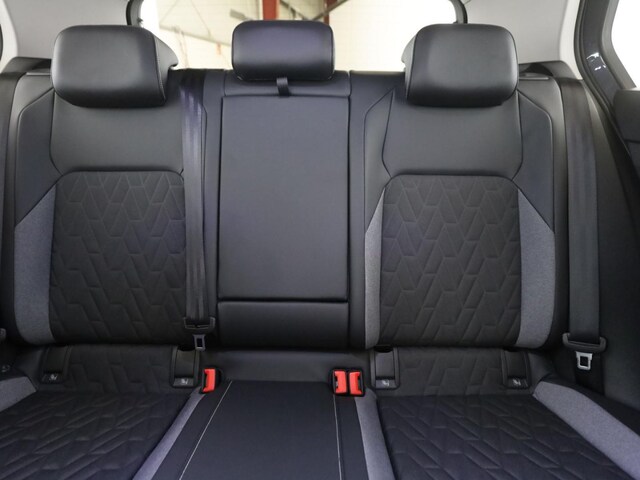 Volkswagen Golf 1.5 TSI Golf VIII