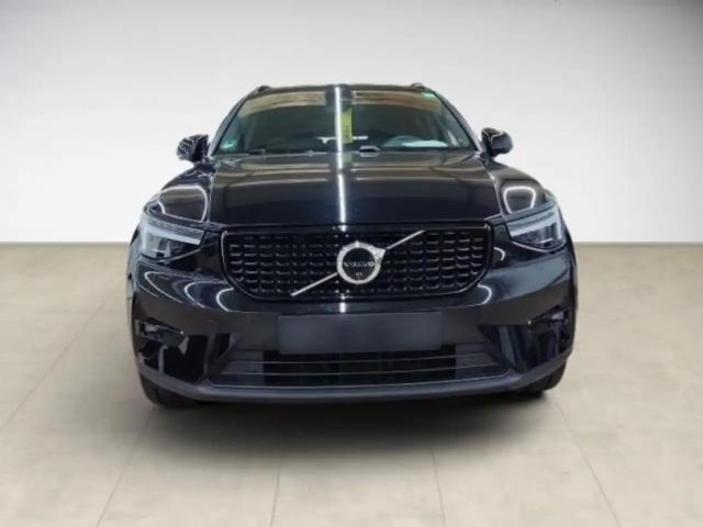 Volvo XC40 Dark Plus