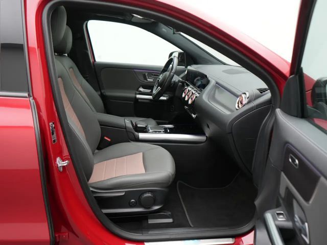 Mercedes-Benz EQA 250 Electric Art