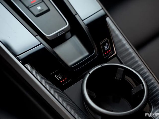 Porsche 992 Carrera Coupé