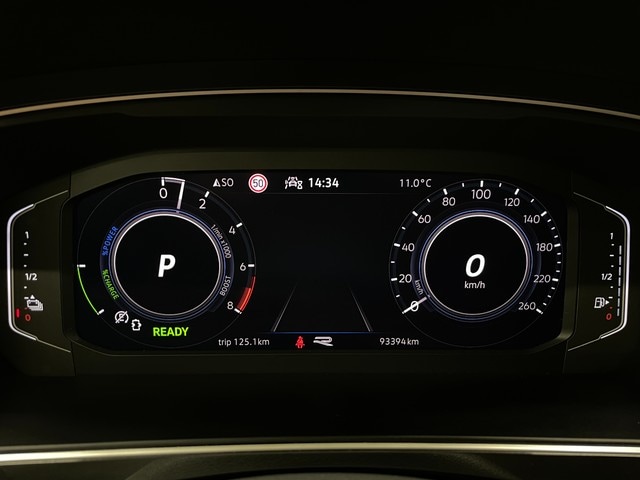 Volkswagen Tiguan R-Line eHybrid