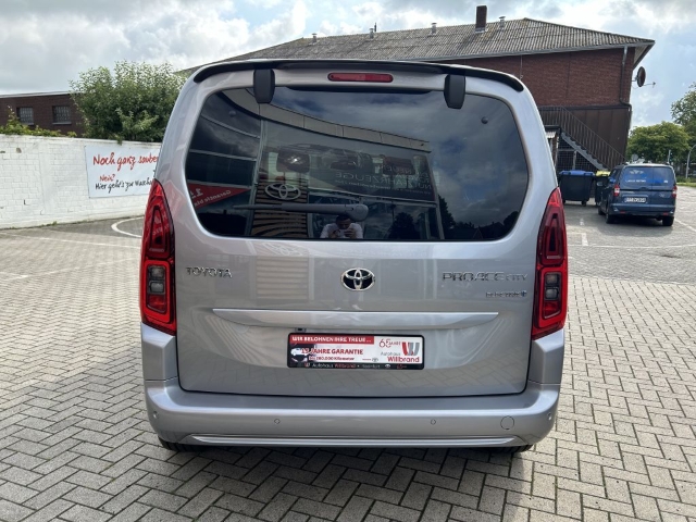 Toyota Proace City EV City Team D