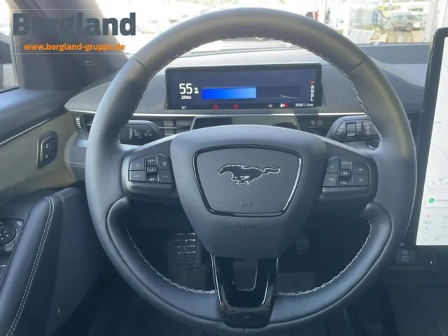 Ford Mustang Mach-E AWD GT