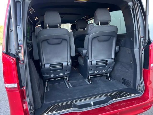 Mercedes-Benz V 300 AMG Line V 300 d