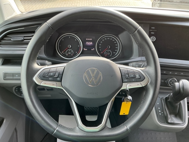 Volkswagen Caravelle 2.0 TDI T6