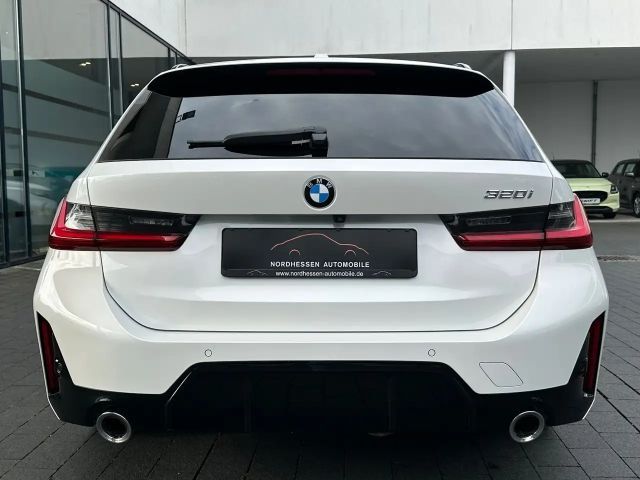BMW 320 320i M-Sport Touring