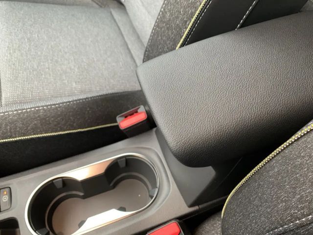 Renault Captur E-Tech Hybrid Techno