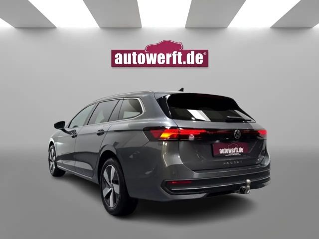 Volkswagen Passat 1.5 eTSI DSG Variant