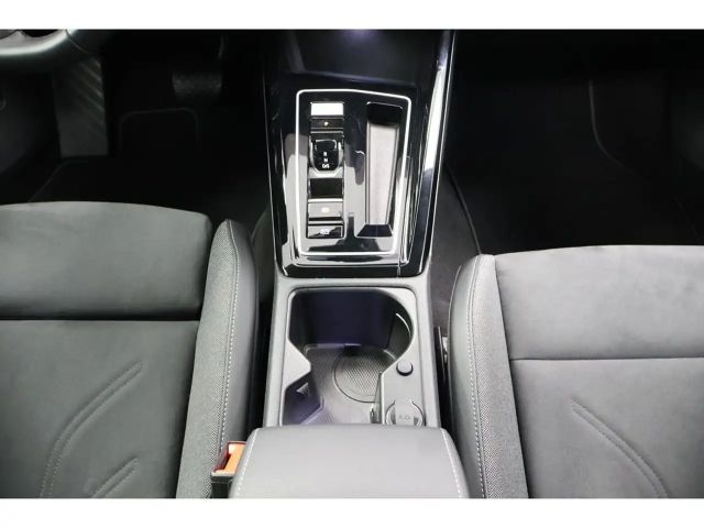 Volkswagen Golf 2.0 TDI DSG Golf VIII Style