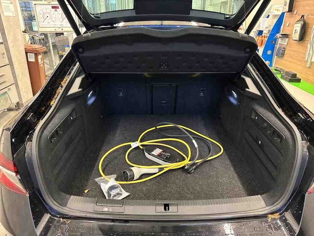 Skoda Superb 1.4 TSI Laurin & Klement iV