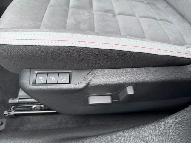 Citroën C4 Hybrid Max