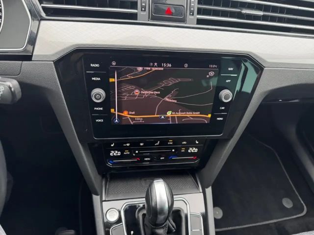 Volkswagen Passat 2.0 TDI Business DSG Variant