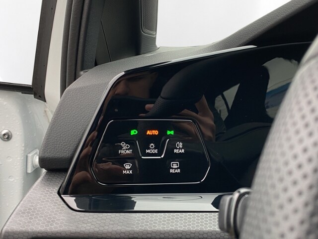 Volkswagen Golf 2.0 TSI DSG Golf VIII