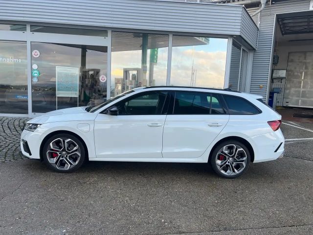Skoda Octavia RS iV