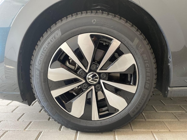 Volkswagen Golf 1.5 TSI Golf VIII Variant