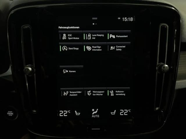 Volvo XC40 Momentum T3