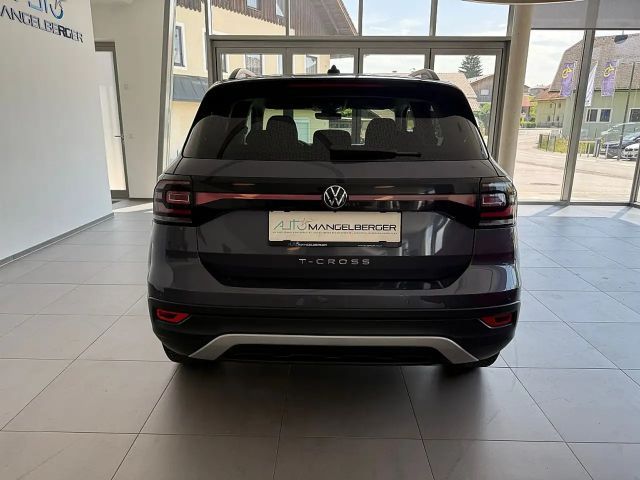 Volkswagen T-Cross Life
