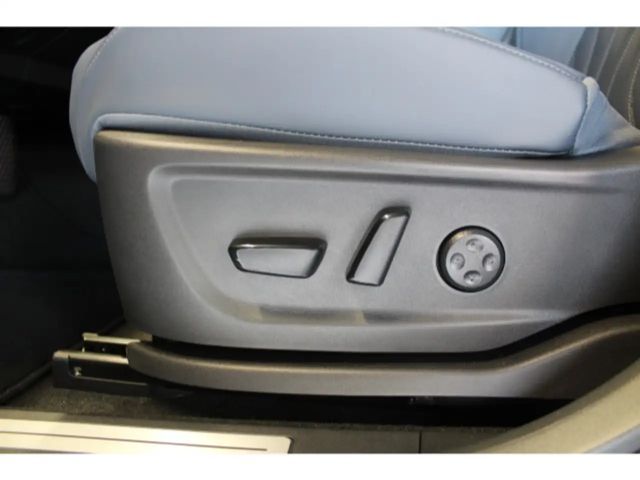 Nissan Ariya 87 kWh Evolve e-4ORCE