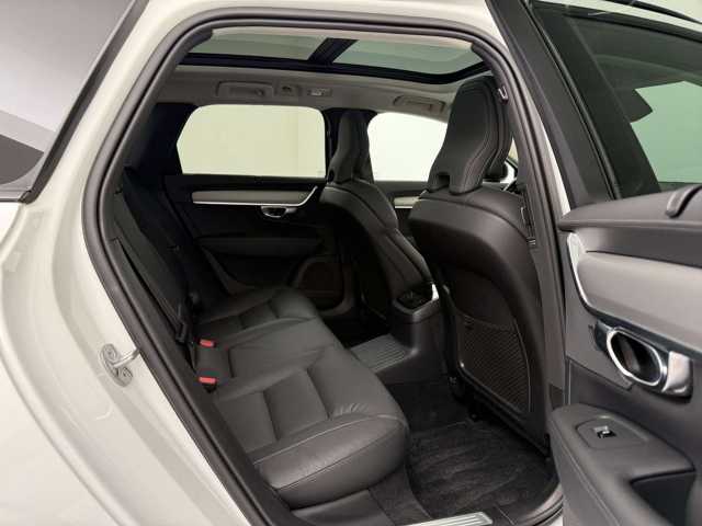 Volvo V90 AWD Dark Plus Recharge T6