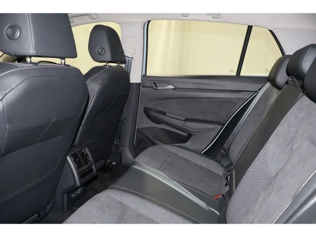 Volkswagen Golf 1.5 TSI Golf VIII Life