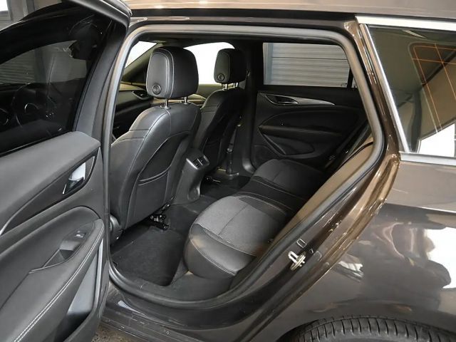 Opel Insignia Edition Sports Tourer