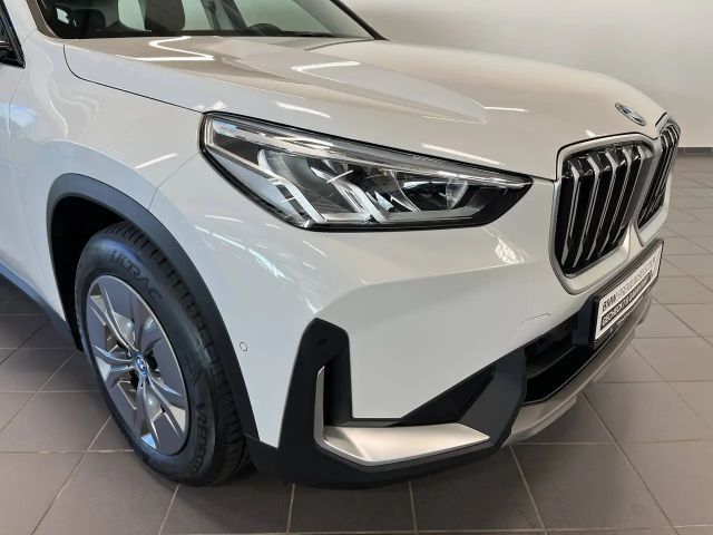 BMW iX1 xDrive30