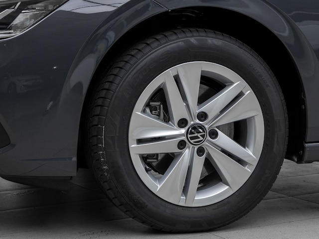 Volkswagen Golf 2.0 TDI DSG Life Variant