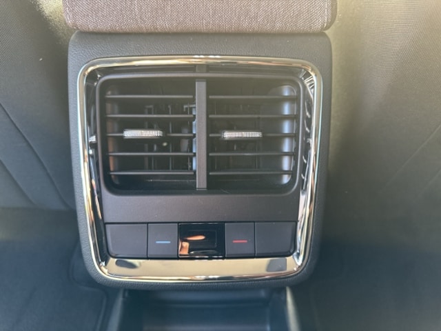 Skoda Enyaq iV60 Lodge, pACC, 20" Alu, Navi, LED