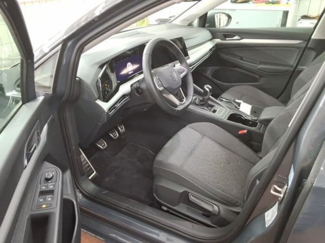 Volkswagen Golf 1.5 TSI Golf VIII Move