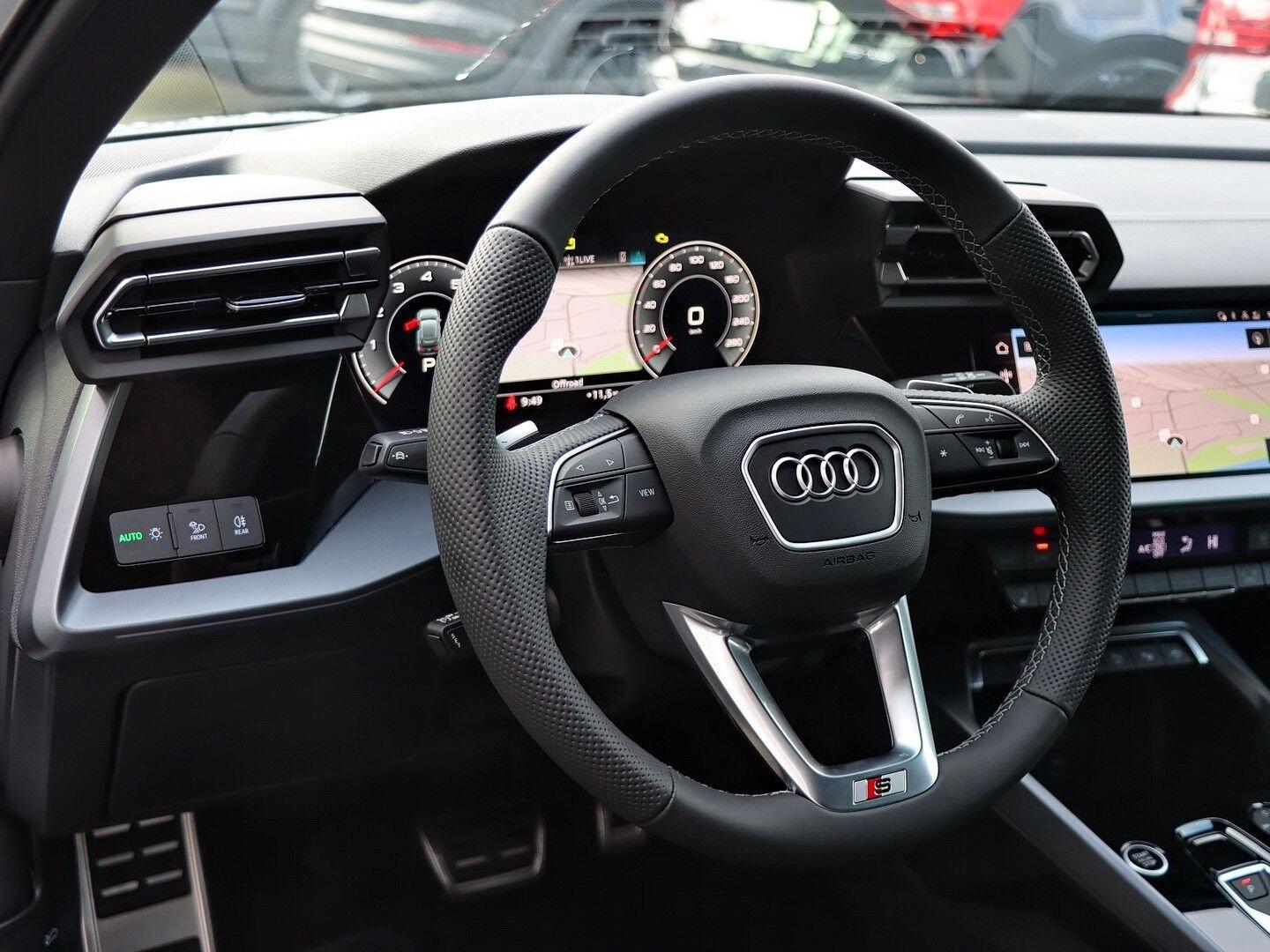 Audi A3 S-Line S-Tronic Sedan Sportback