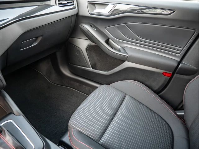 Ford Focus ST Line Wagon