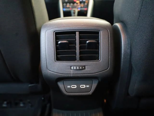 Volkswagen T-Roc DSG